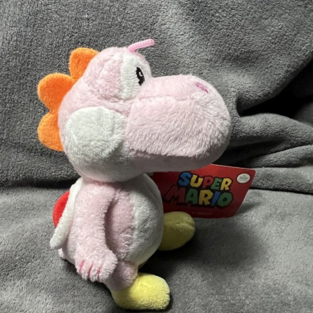YOSHI 🐲 SUPER MARIO Bros 🎮 2019 Super Soft Pink  7" Yoshi Plush  🍄 NWT